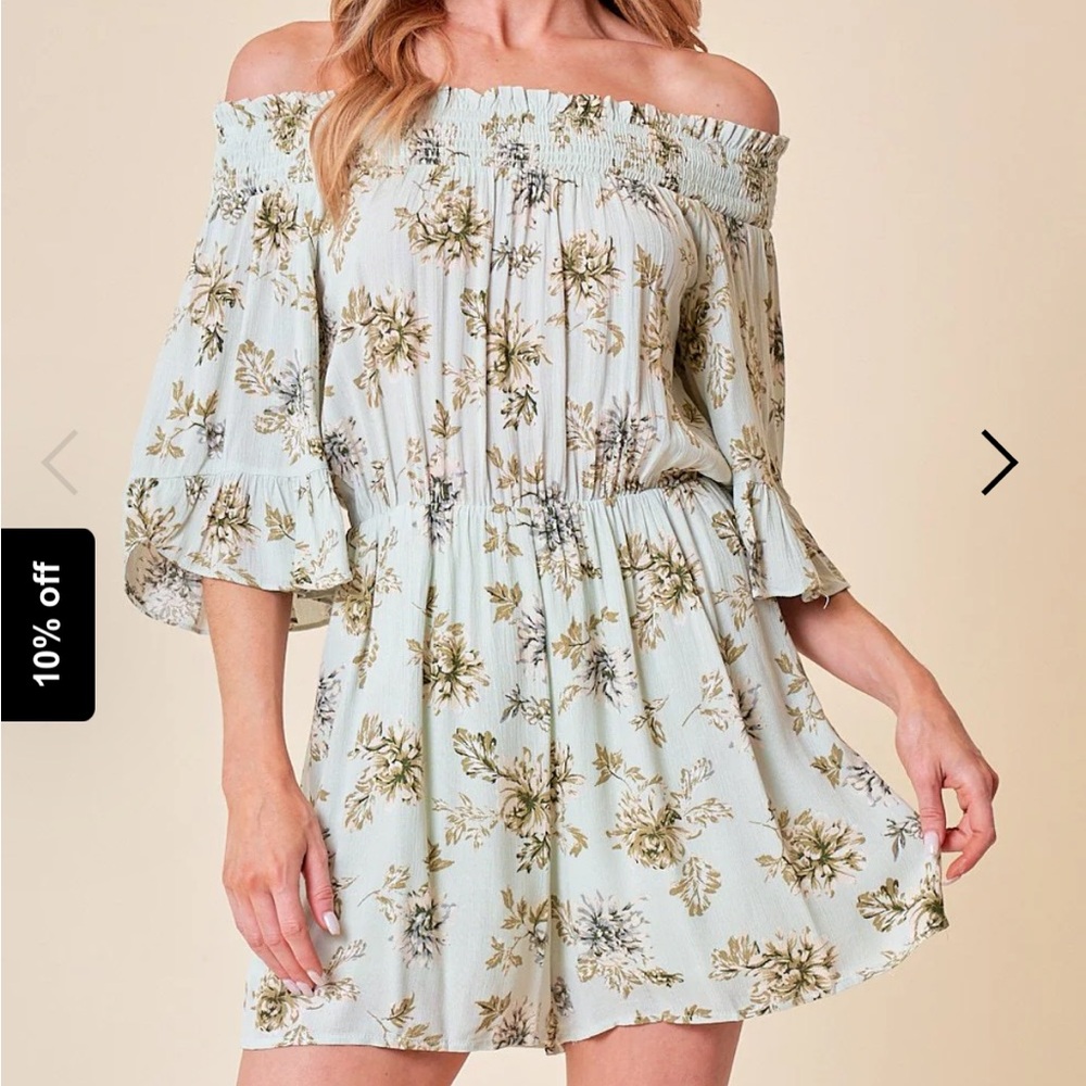 Doe & Rae Light Green Floral Off-Shoulder Romper